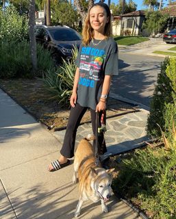 Genevieve Hannelius feet photo thumbnail