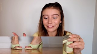 Genevieve Hannelius feet photo thumbnail