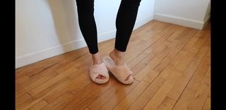 Genevieve Hannelius feet photo thumbnail