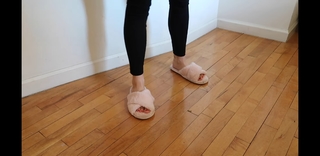 Genevieve Hannelius feet photo thumbnail