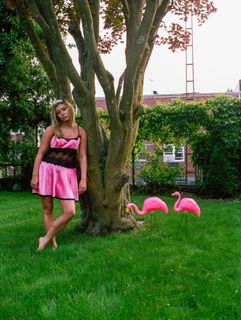 Genevieve Hannelius feet photo thumbnail