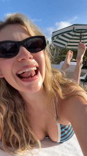 Genevieve Hannelius feet photo 6
