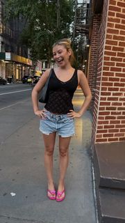 Genevieve Hannelius feet photo 7