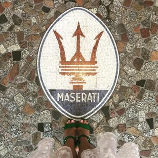 Genevieve Morton feet photo thumbnail