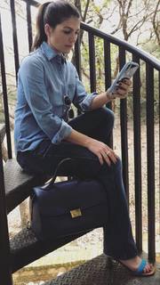 Genevieve Padalecki feet photo 2