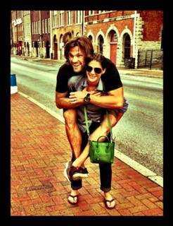 Genevieve Padalecki feet photo 4