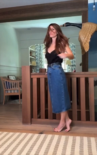 Genevieve Padalecki feet photo 9
