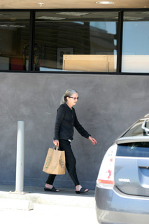 Geneviève Bujold feet photo 20
