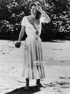 Geneviève Bujold feet photo 18