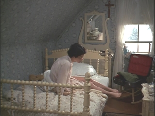 Geneviève Bujold feet photo 12
