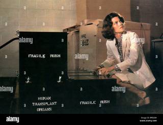 Geneviève Bujold feet photo 1