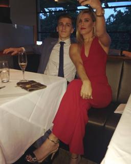 Genie Bouchard feet photo thumbnail