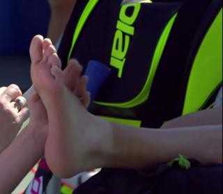 Genie Bouchard feet photo thumbnail