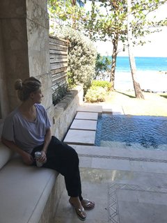 Genie Bouchard feet photo thumbnail