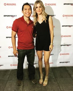 Genie Bouchard feet photo thumbnail