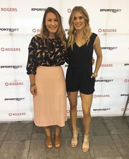Genie Bouchard feet photo thumbnail