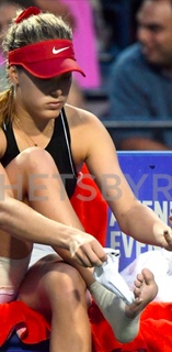 Genie Bouchard feet photo thumbnail