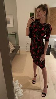 Genie Bouchard feet photo thumbnail