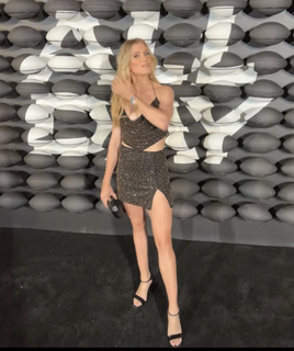 Genie Bouchard feet photo thumbnail