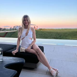 Genie Bouchard feet photo thumbnail