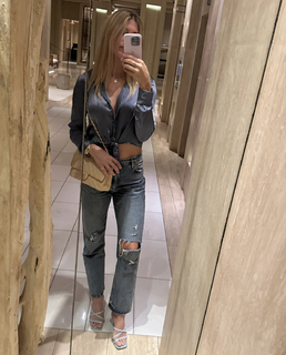 Genie Bouchard feet photo thumbnail