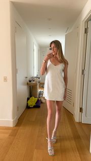 Genie Bouchard feet photo thumbnail