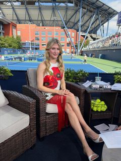Genie Bouchard feet photo 3