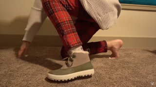 Geo Antoinette feet photo thumbnail