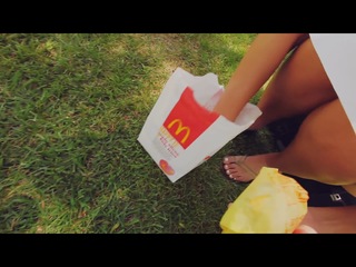 Geo Antoinette feet photo thumbnail