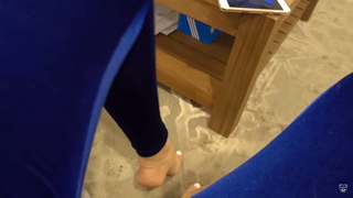 Geo Antoinette feet photo thumbnail