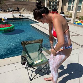 Geo Antoinette feet photo thumbnail