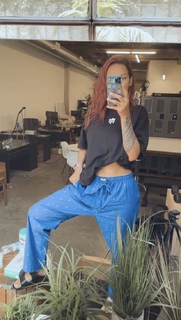 Geo Antoinette feet photo thumbnail