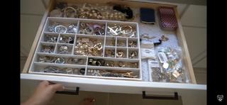 Geo Antoinette feet photo thumbnail