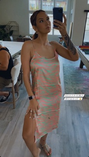 Geo Antoinette feet photo thumbnail