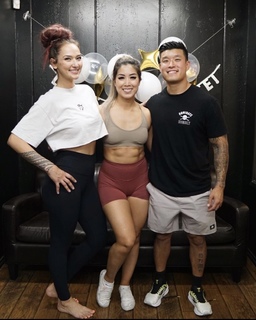 Geo Antoinette feet photo thumbnail