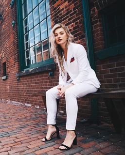 Georgia Ellenwood feet photo 3