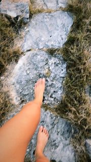 Georgia Fowler feet photo 13
