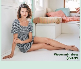 Georgia Fowler feet photo 10