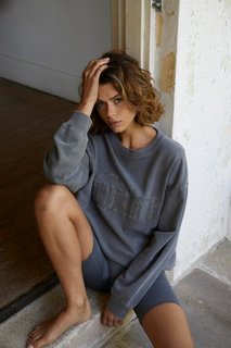 Georgia Fowler feet photo 4