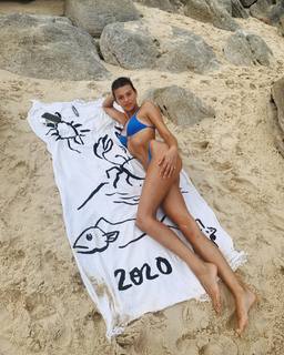 Georgia Fowler feet photo 7