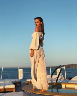 Georgia Gibbs feet photo 1