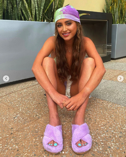 Georgia Harrison feet photo 15