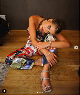 Georgia Harrison feet photo 9