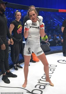 Georgia Harrison feet photo 19