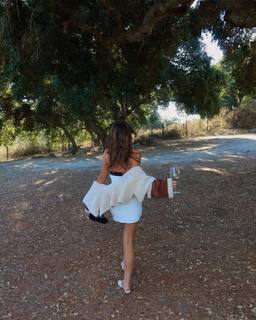 Georgia Hassarati feet photo 14