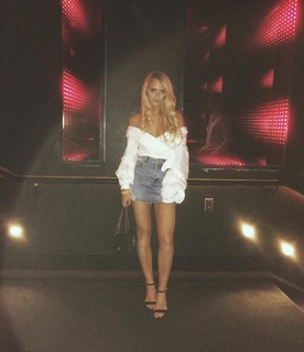 Georgia Hirst feet photo thumbnail