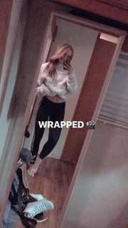 Georgia Hirst feet photo thumbnail