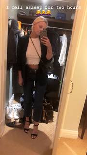 Georgia Hirst feet photo thumbnail