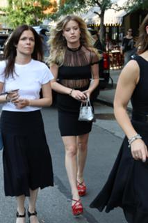 Georgia Jagger feet photo 13
