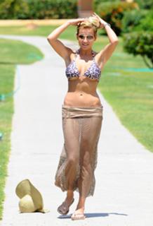Georgia Kousoulou feet photo 16